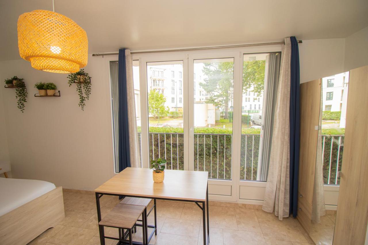 L'Estival Room Logement En Colocation Le Plessis-Robinson Exterior foto